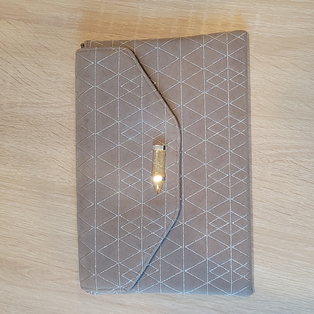 Stella & Dot Clutch